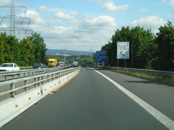 A643 Lkw Sperranlage Autobahn Rheinbrcke Wiebaden Schierstein Mainz Mombach 57