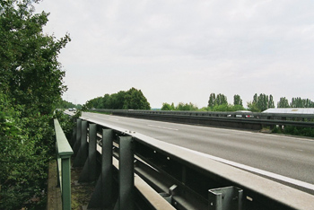 A 57 Autobahn Brandstiftung Brückenbrand Vollsperrung Dormagen Nievenheim_15