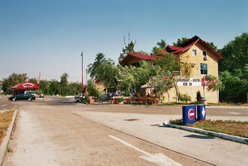 Autobahn Rumnien A1 Autostrada Pitesti - Bukarest Bucuresti Raststtte mit Motel Petrom km 36 36
