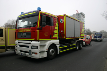 Großübung Feuerwehr Autobahn A 57 96